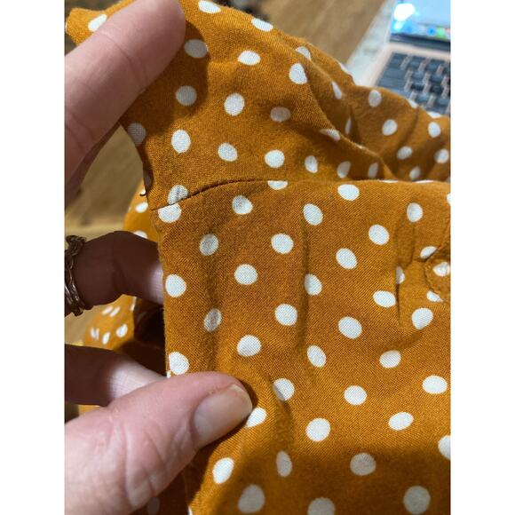 Per Se Yellow Polkadot Buttondown Shirt, Size S - Picture 7 of 7